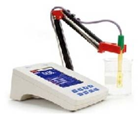 CONDUCTIVITY METER MICRO PROCESSED